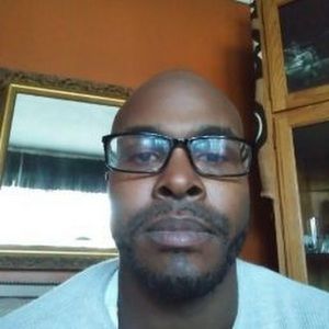 Meet your Posher, Julian